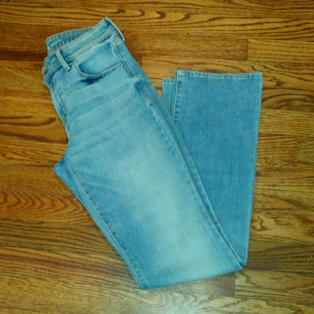 Old Navy Kicker Boot-Cut Jeans